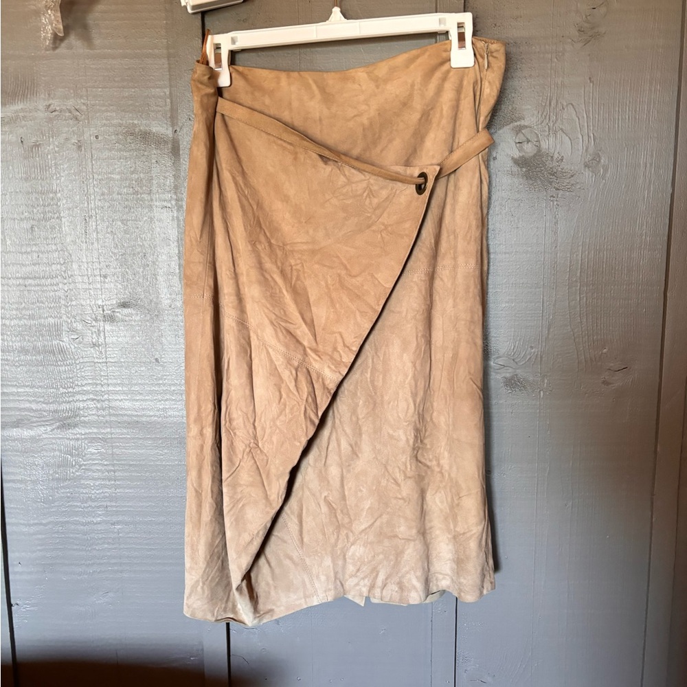 BRUNELLO CUCINELLI Tan Leather Skirt (Size 8)